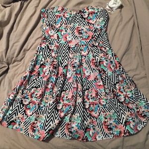 Floral Geometric Strapless Dress